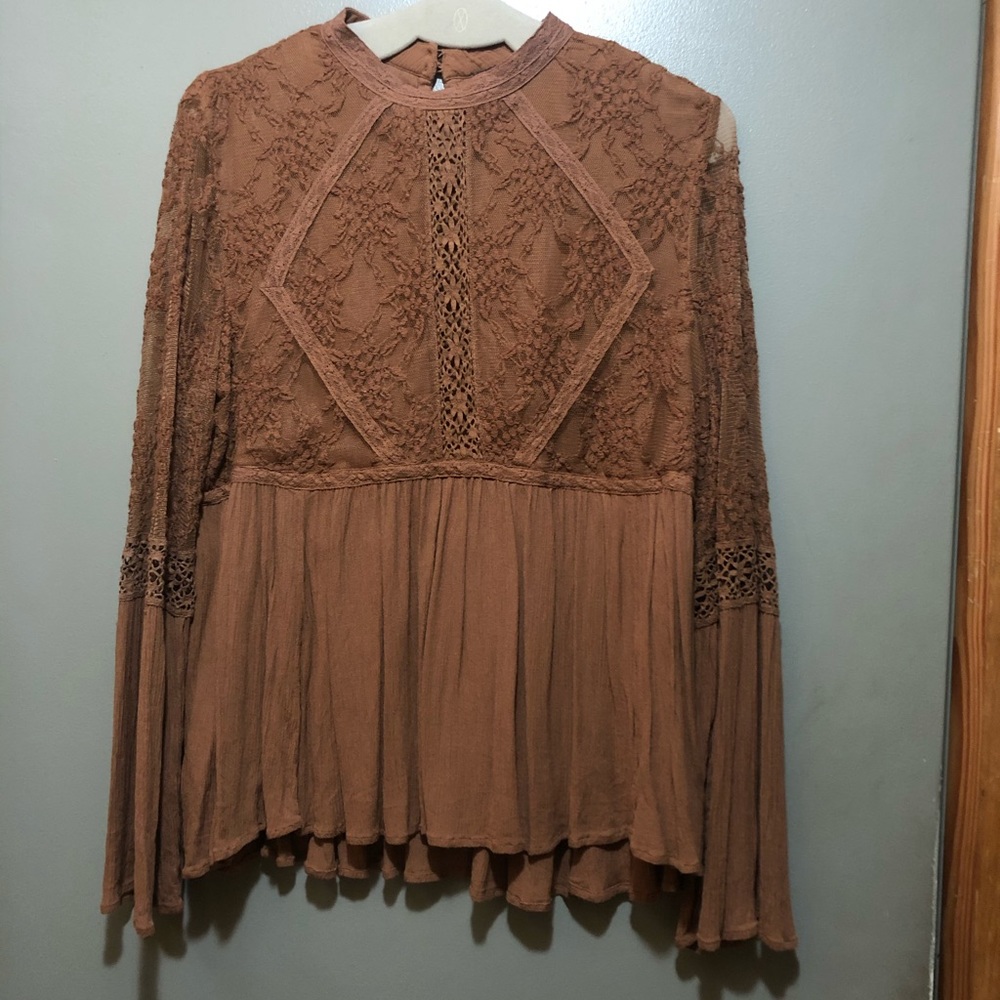 American Eagle shirt